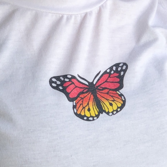 Shein butterfly shirt - Picture 3 of 3